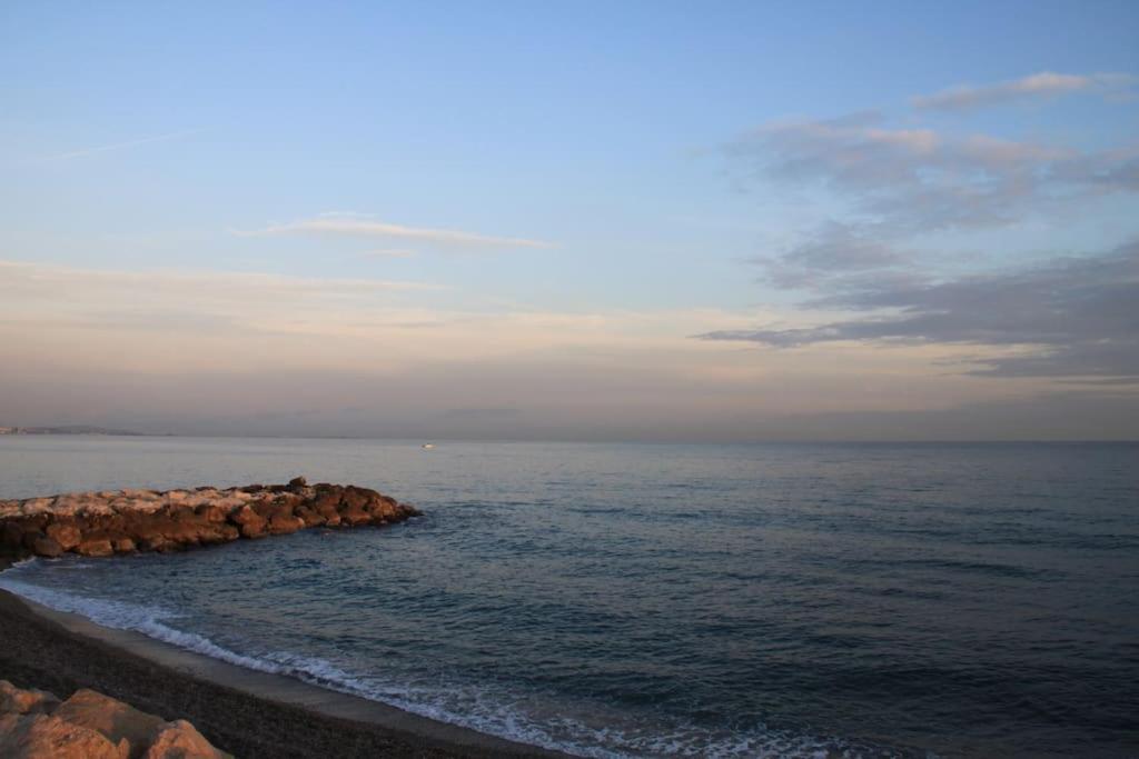 Appart Dans Maison 2 Km De La Plage Villeneuve-Loubet Extérieur photo