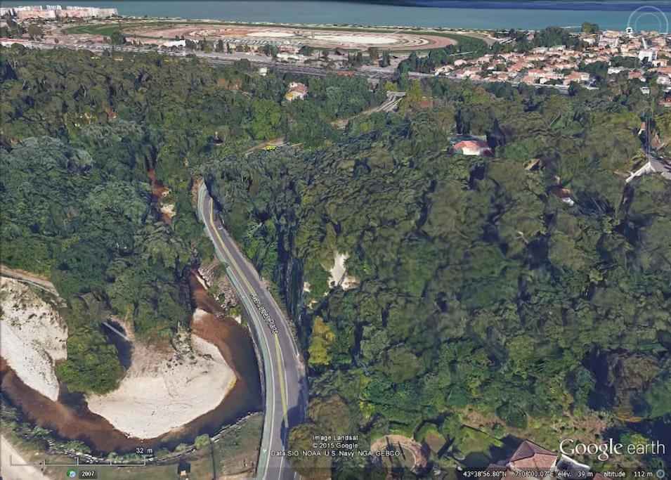 Appart Dans Maison 2 Km De La Plage Villeneuve-Loubet Extérieur photo